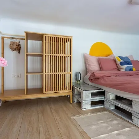 아파트 Bohemian Corner In Center *